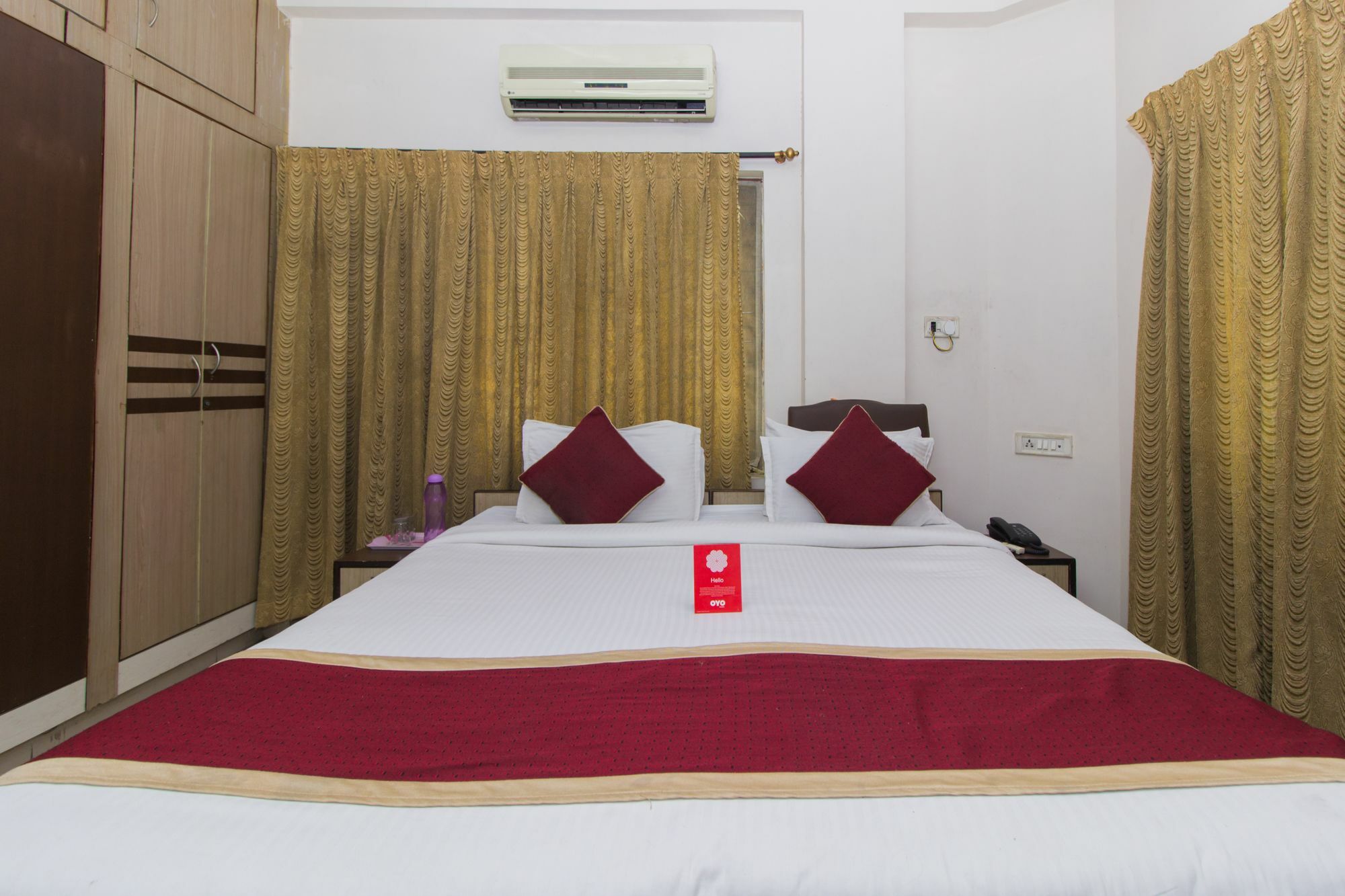 Fabhotel Karishma Homes Begumpet Hyderabad Exterior photo